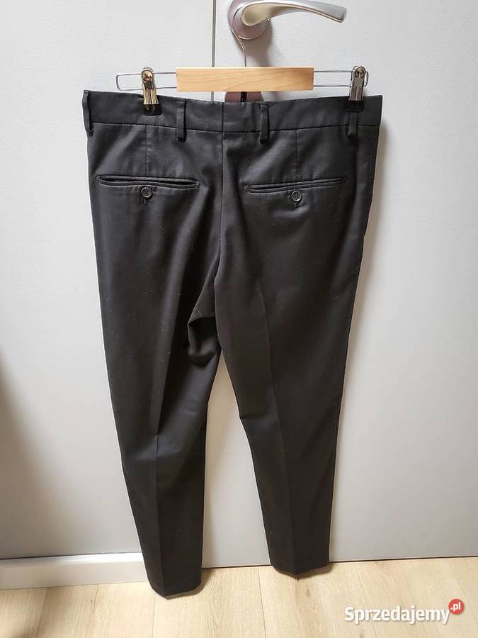 Klasyczny czarny garnitur marki Selected Homme mazowieckie Warszawa