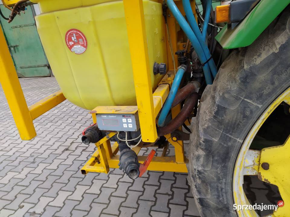 Opryskiwacz Zawieszany Dubex D8 27m 1200l Hardi Opryskiwacze Koło