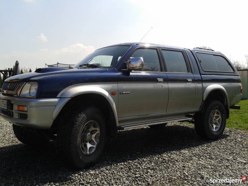 MITSUBISHI L200 Z ZABUDOWĄ napęd 4x4 Domaniów