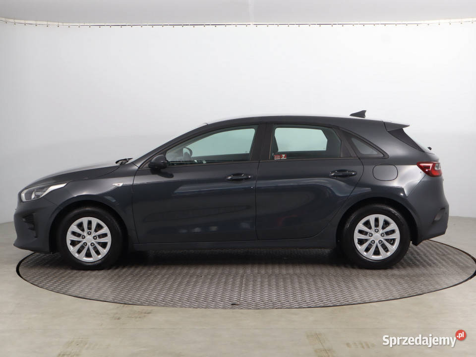 Kia Ceed 10 TGDI światła do jazdy dziennej Bielany Wrocławskie