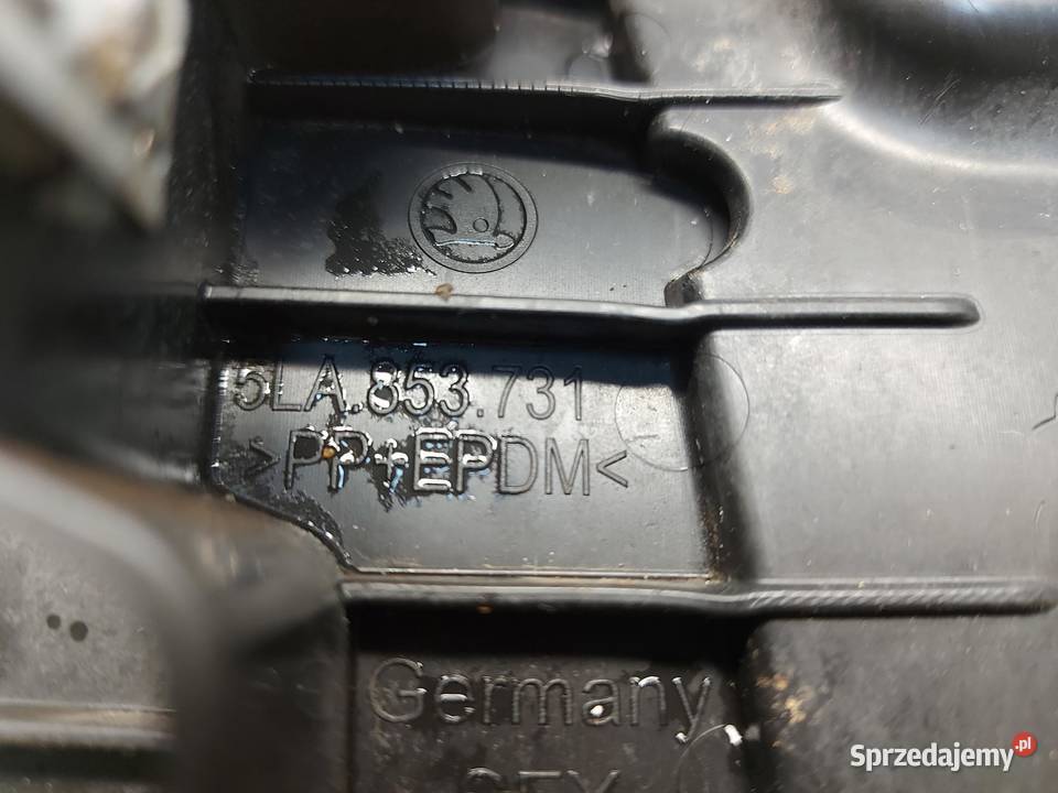 SKODA Enyaq 5LA iV85 Chlapacz tył lewy 5LA853731 Chlapacze