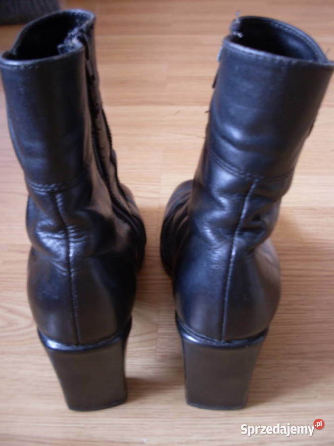 kozaczki czarne krótkie 38 botki Izdebki