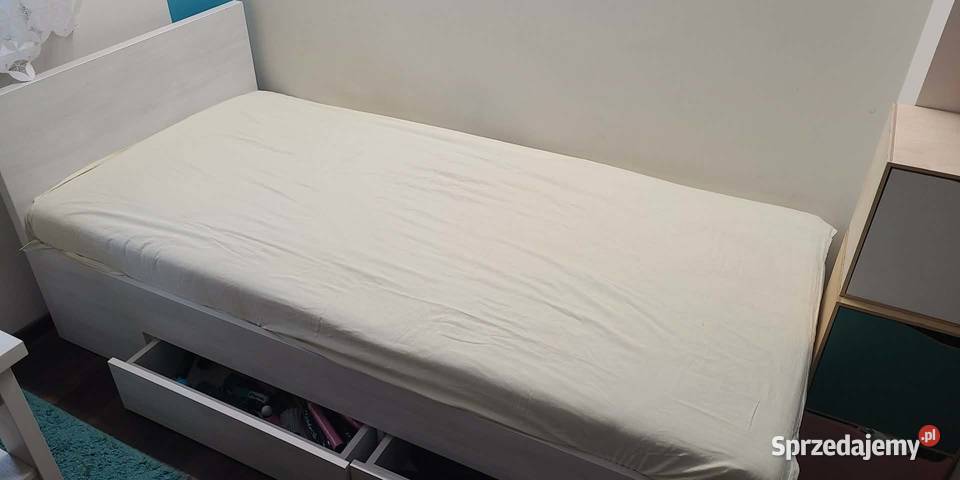 Łózko jednoosobowe z materacem SweetSen Chomranice