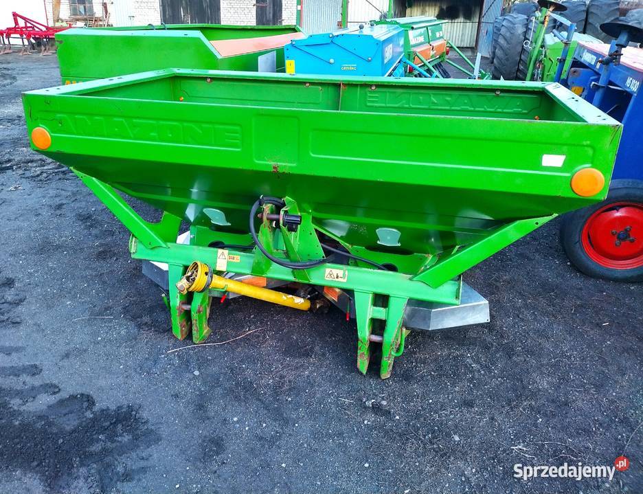 Rozsiewacz Amazone M 1500 28 m Zakrzewo sprzedam