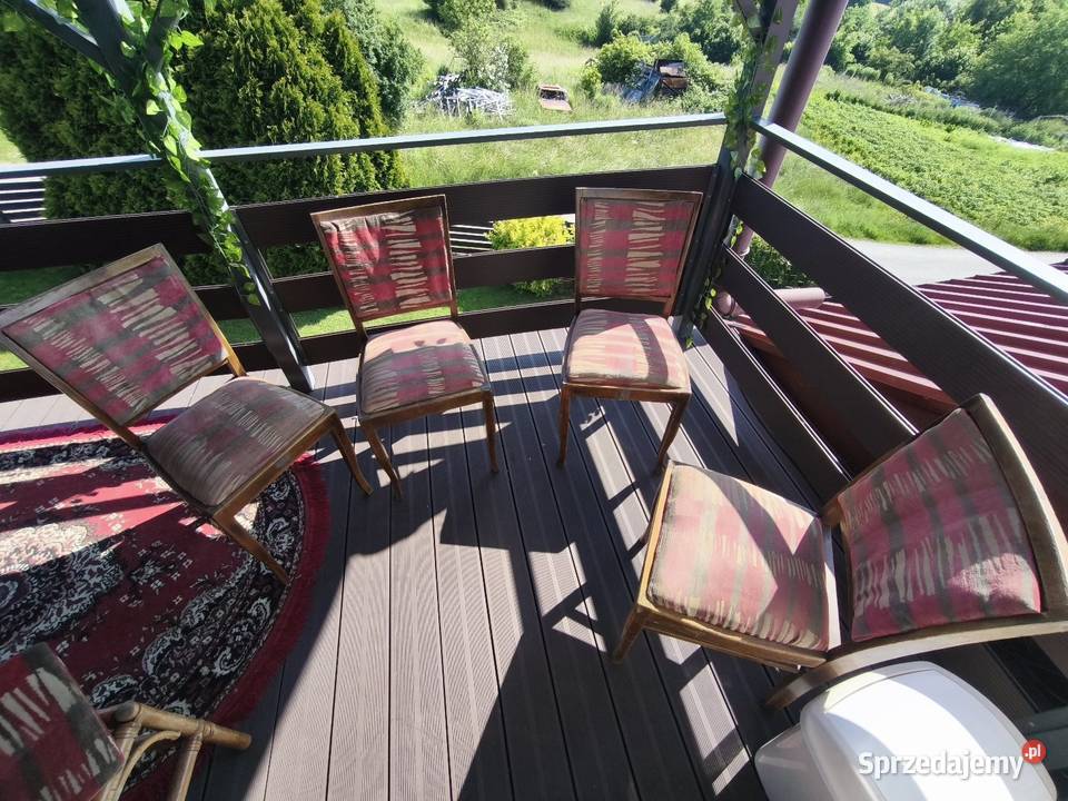 Cztery krzesła drewniane oryginalnie 87cm Meble Krzeszowice sprzedam
