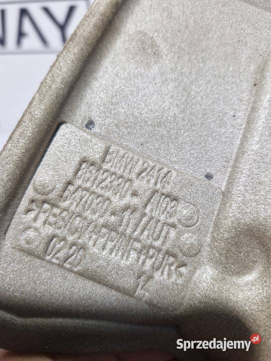 BMW G20 G21 G30 G31 WYGŁUSZENIE OSŁONA SKRZYNI Pozostałe sprzedam