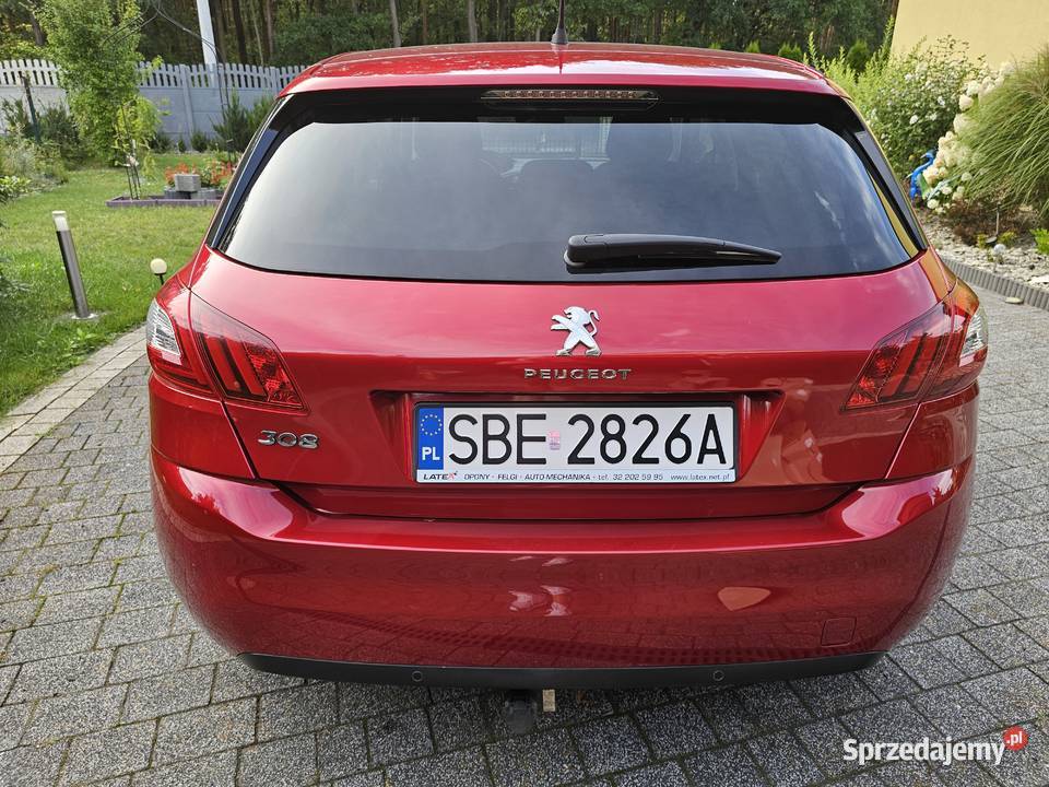 Peugeot 308II 201712benzyna130 nowy rozrząd65 czujnik zmierzchu Preczów
