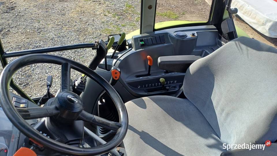 Claas Axos 320 z ładowaczem czołowym Faucheux Siedlce