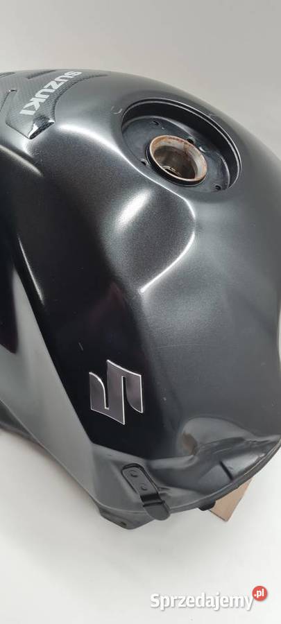 Suzuki GSR 600 zbiornik paliwa bak