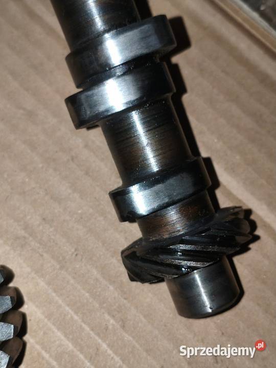 Wałek i koła rozrządu M72 K750