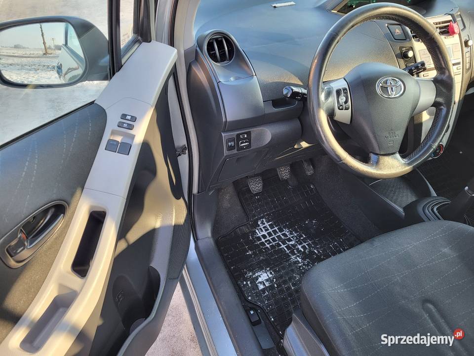 Toyota Yaris II Klima Super stan 14d4d Gostynin