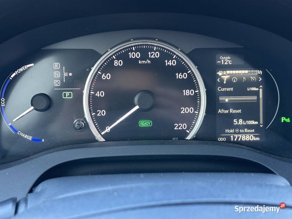 Lexus CT 200h Omotenashi Luxury Mark Levinson Rok produkcji 2016 Gdańsk