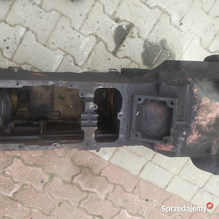 Obudowa skrzyni biegów Ursus C 355 Pniówek