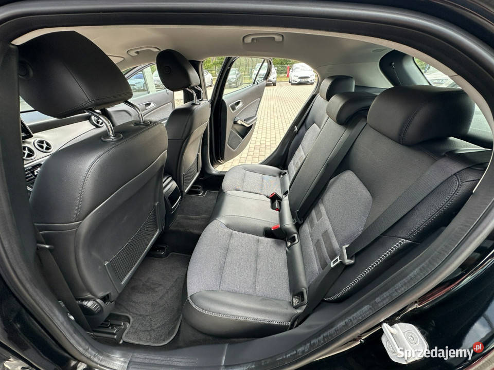 Mercedes GLA 200 8xAlu Bixenon Elklapa Łopatki Kąty Opolskie