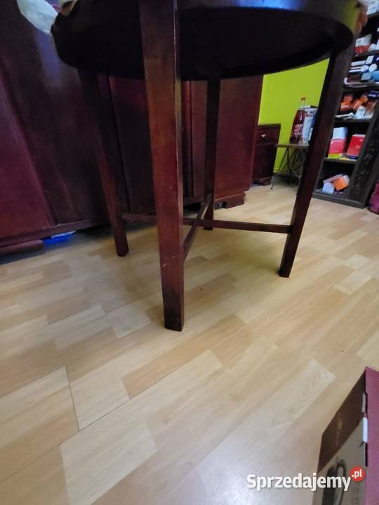Stare Meble szafa toaletka stół 6 krzeseł plus 2 Antyki sprzedam