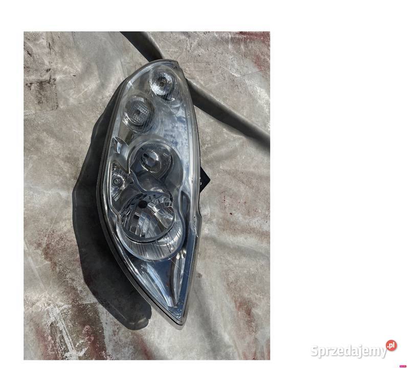 Lampa prawa reflektor prawy Renault Master III podkarpackie Tarnobrzeg