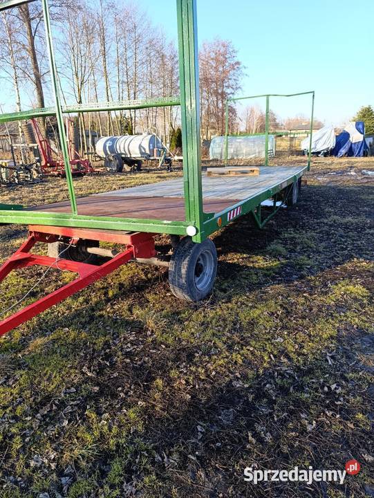 Przyczepa do słomy balotów beli laweta dłużyca Szadek