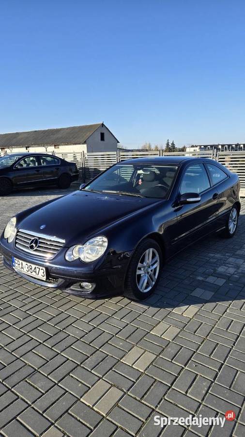 Mercedes C klasa 2005 zadbany doinwestowany stan Kielce