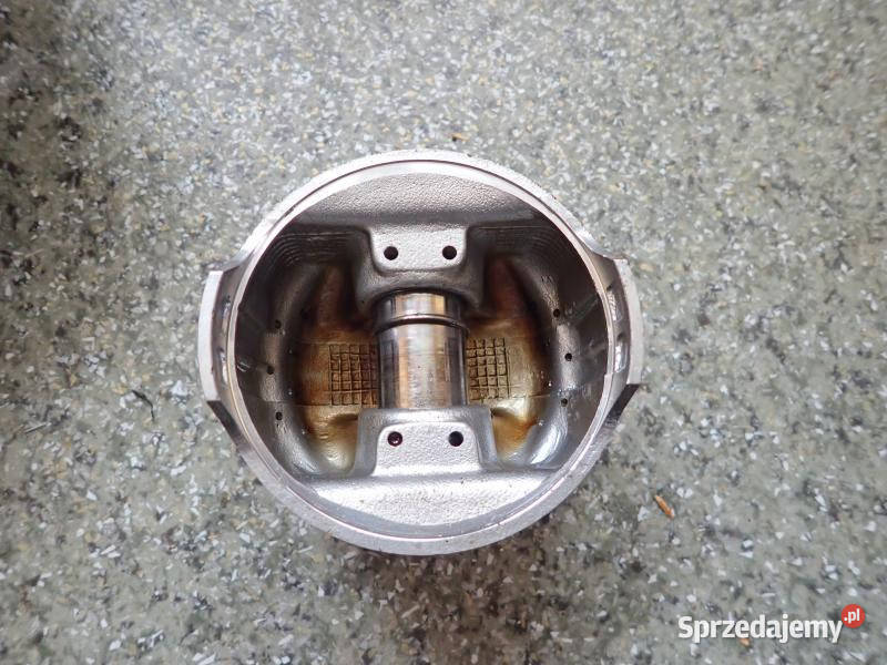 CYLINDER TŁOK PIERŚCIENIE SWORZEŃ PRZÓD HONDA sprzedam