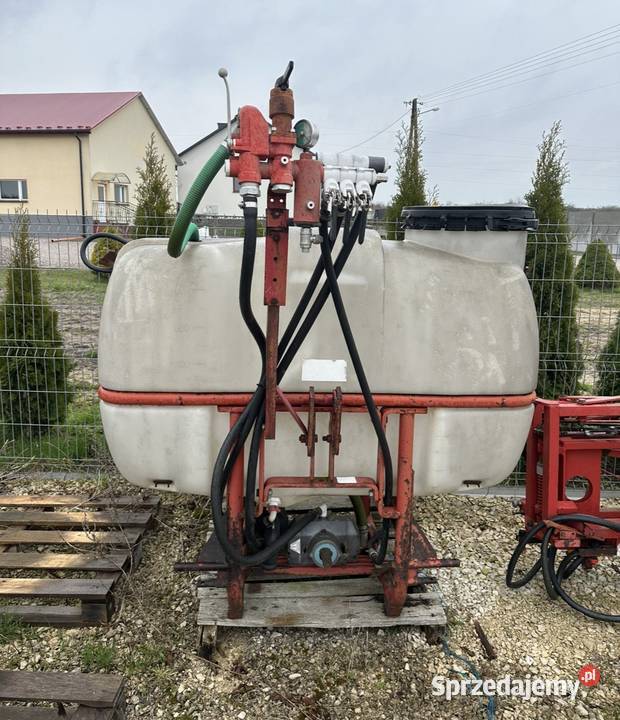 Opryskiwacz 800l 12m Łachów