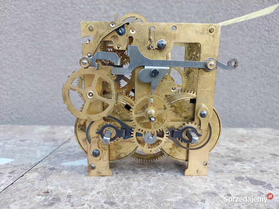 799 Mechanizm starego zegara ściennego T Haller Tczew