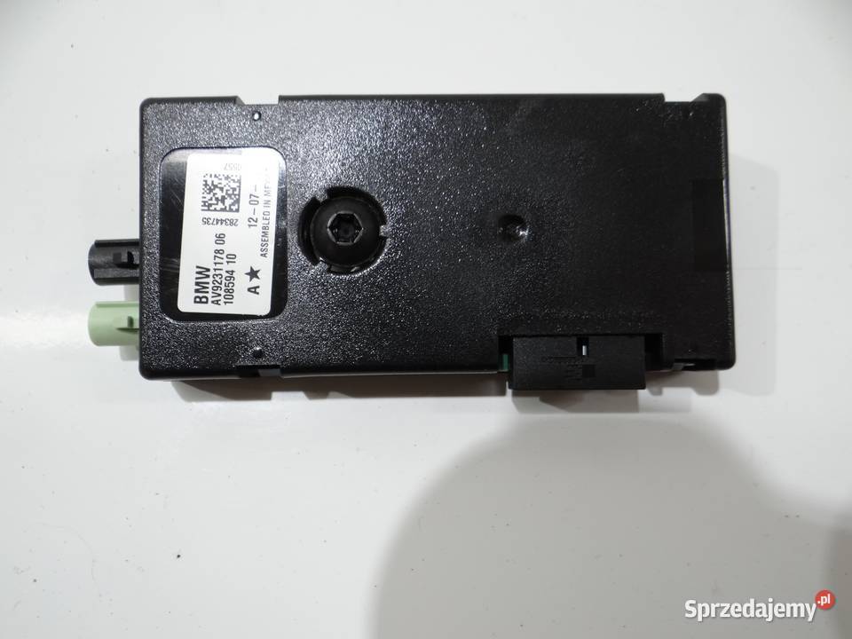 WZMACNIACZ ANTENOWY BMW 3 F30 F31 9231178 Elektronika