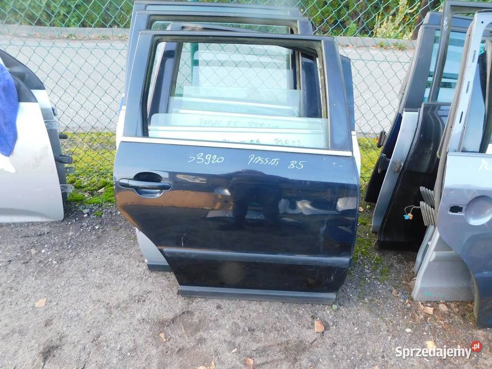 passat B5 FL drzwi 33920 WYSYŁKA Żory