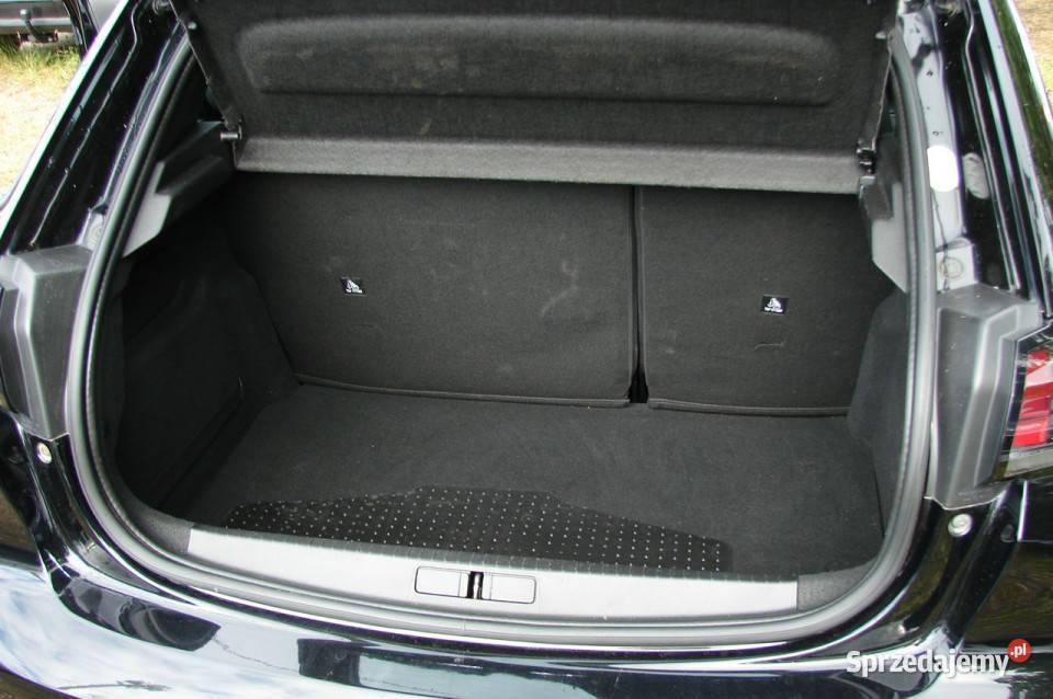 Peugeot 208 15 D 102 Super stan silnik II 2019 Piła