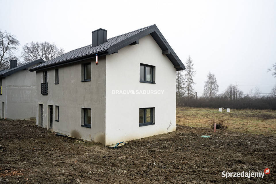 sprzedaży mieszkania 68m2 3 pokojowe Podolany małopolskie