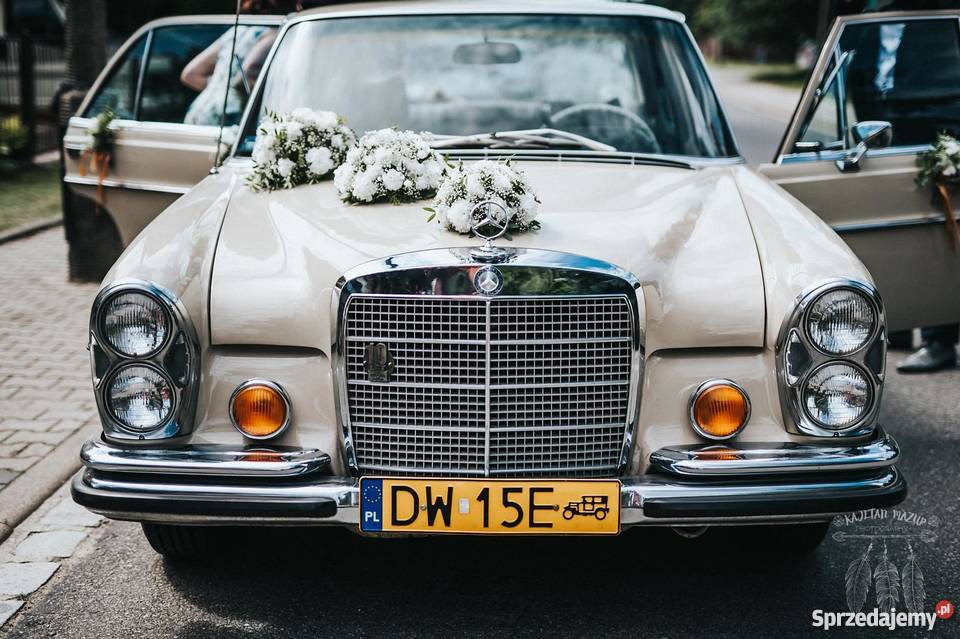 Zabytkowy amerykański Mercedes na Ślub dolnośląskie Wrocław obsługa imprez