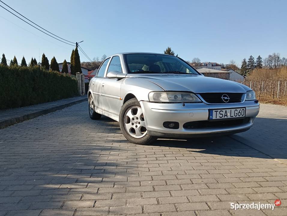 Opel Vectra b 18b świętokrzyskie Samborzec