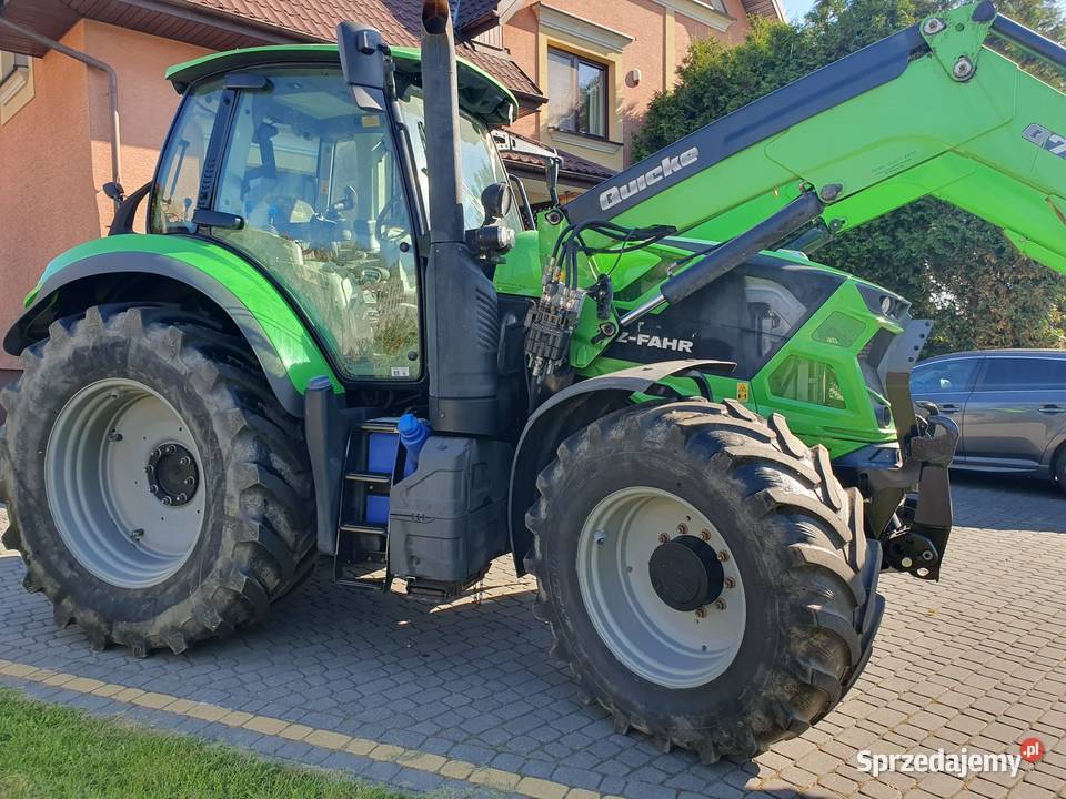 Ciągnik DeutzFahr 6165 z ładowaczem Quicke Q78