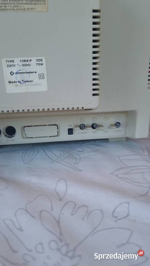 Commodore 1084P monitor Sędziszów