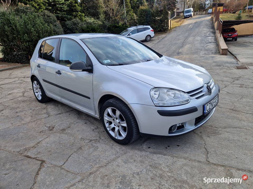 Volkswagen Golf V 16 LPG gaz stan techniczny isofix sprzedam