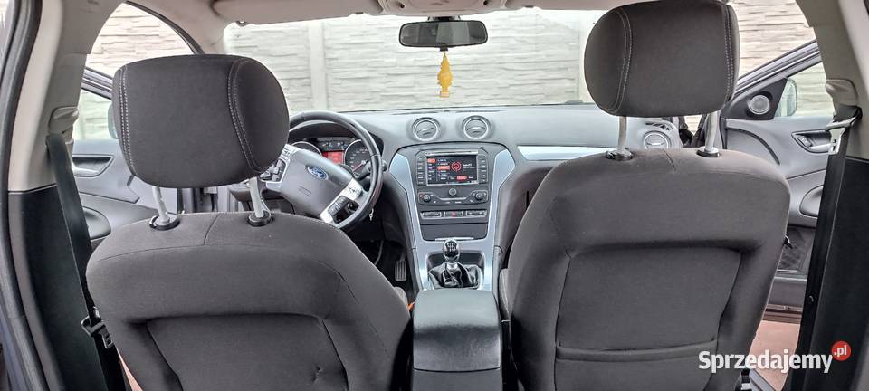 Ford Mondeo 16 TDCi Platinium X Plus Trend manualna Brojce