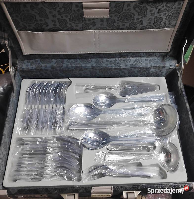 Sztućce komplet satyna 72el el w walizce defekt Łódź