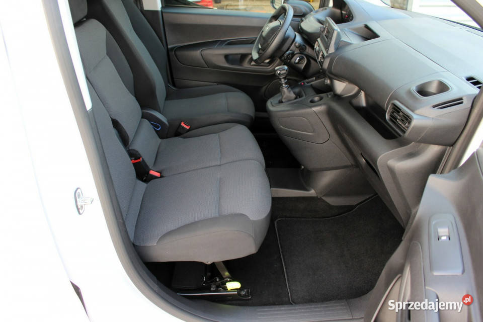 Peugeot Partner Długi 3os FV23 Parktronic Sokołów