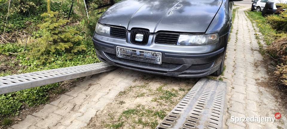 seat Leon Toledo kompletny przód sprzedam
