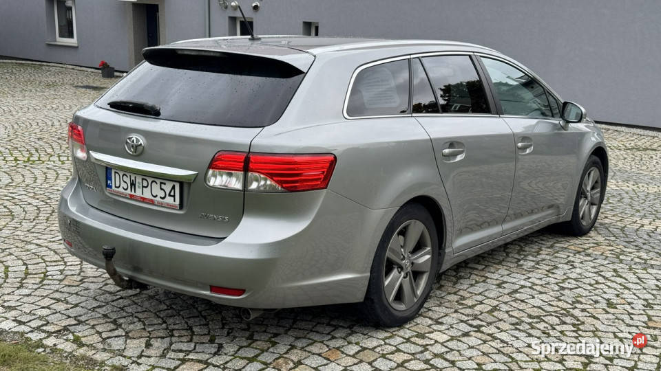 Toyota Avensis 18 Benz 147 z Niemiec GAZLPG 160000km Avensis Strzegom