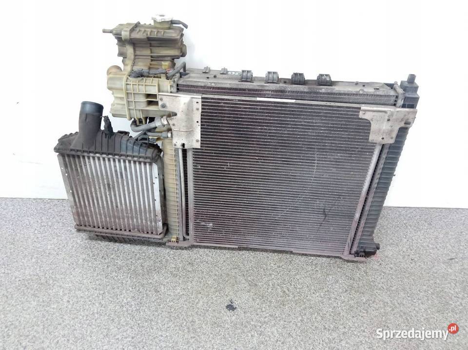 CHŁODNICA WODY INTERCOOLER WNETYLATOR KOMPLET 22