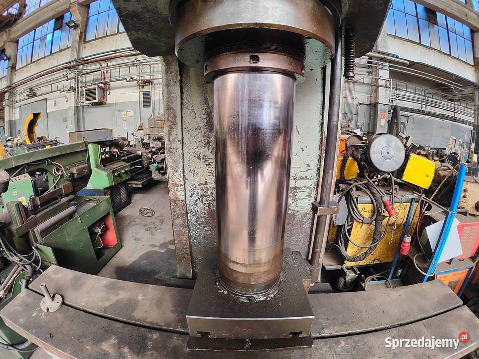 Prasa hydrauliczna wysięgowa P6330 Kraków