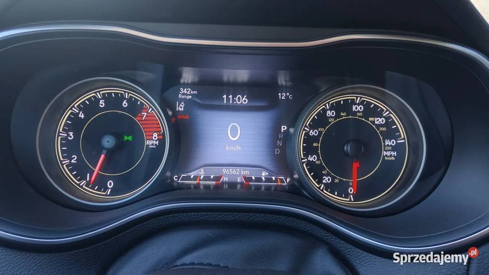 Jeep Cherokee 2021 Rodzinny Zadbany BenzynaLPG Rok produkcji 2021 Łódź sprzedam