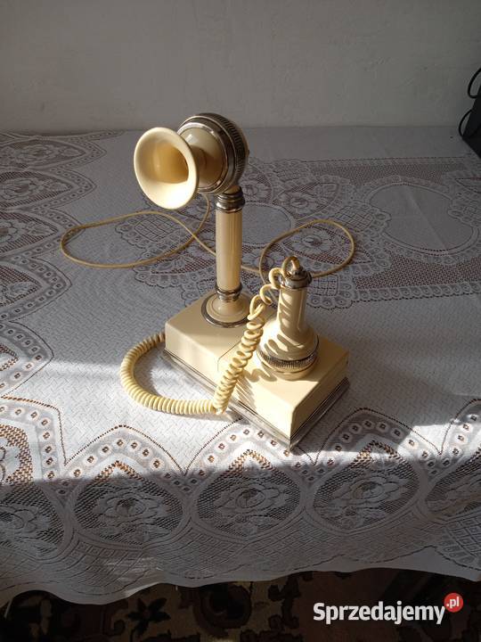 Telefon polskiej fabryki