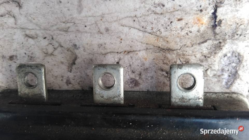 Syrena regulator napiecia mechaniczny 12 V Stalowa Wola