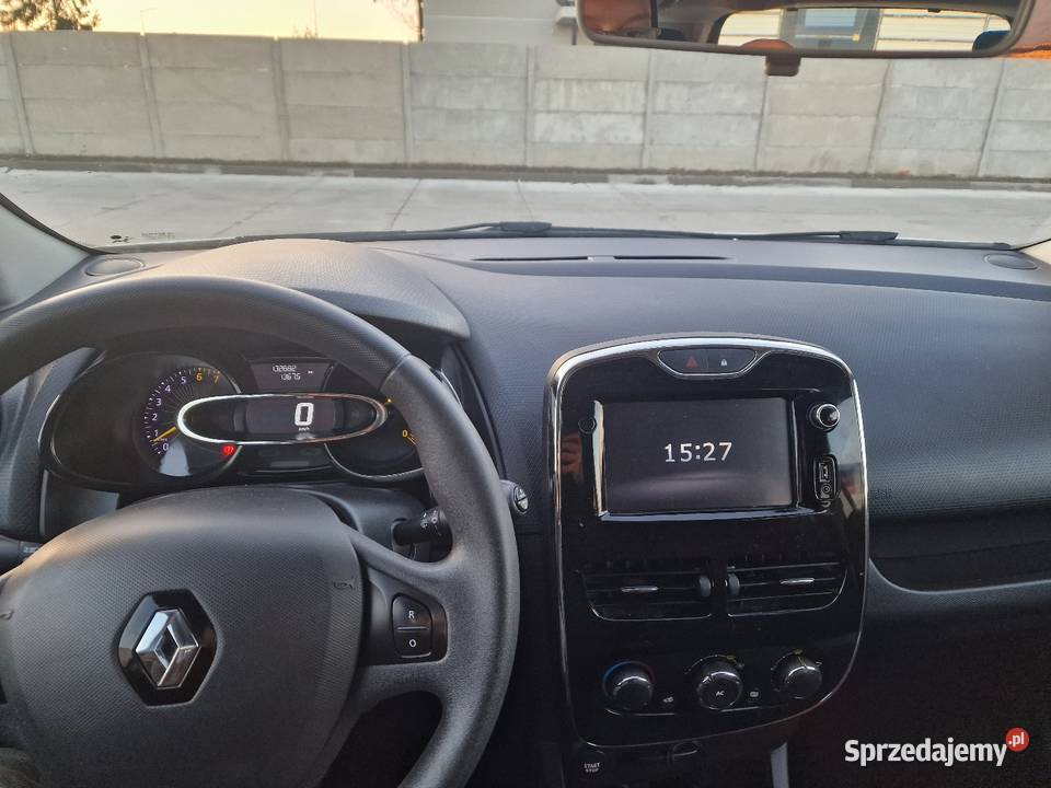 Renault Clio 4 Grandtour 12 16v Bialy Led nowe welurowa tapicerka Baruchowo