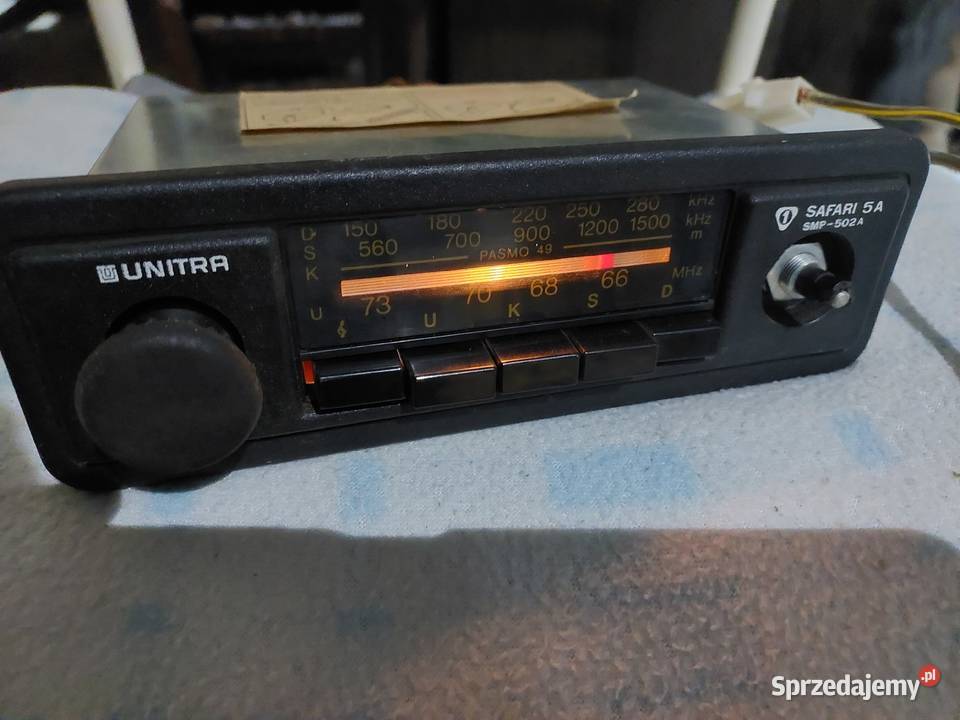 Stare radio samochodowe Unitra Safari 5A SMP502A
