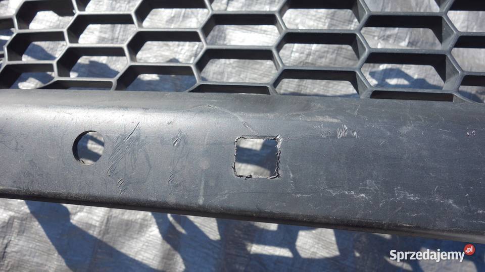 LEXUS NX 300H GRILL KRATKA ZDERZAKA śląskie