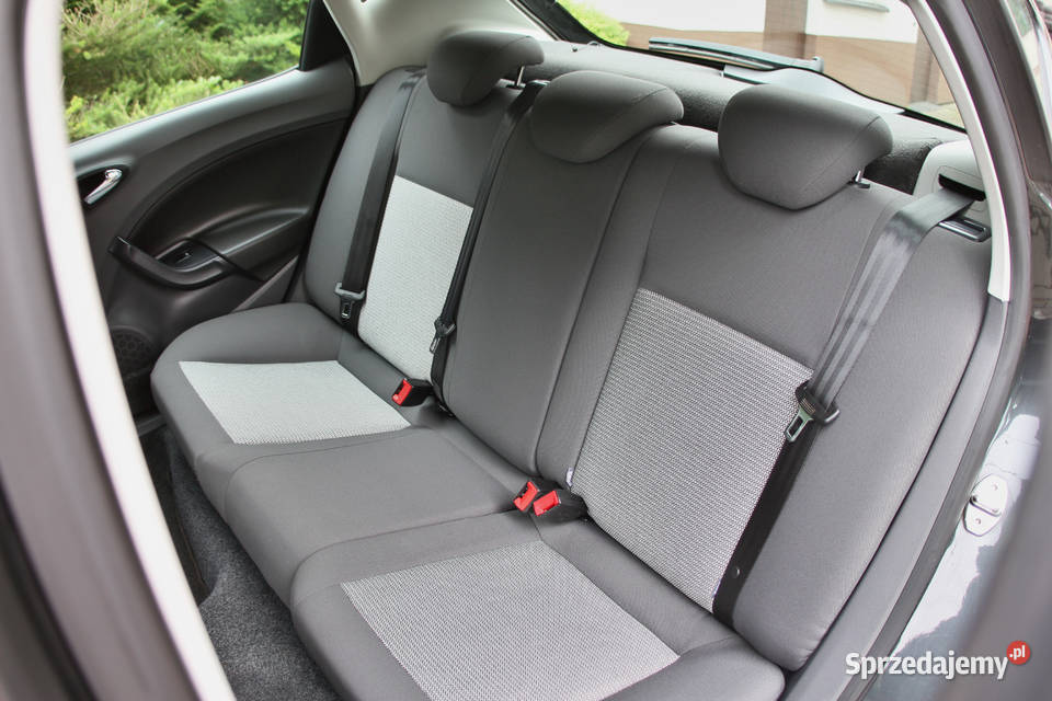 super stan NISKI PRZEBIEG SERWISIE 5drzwiowa 1390cm3 Brzeszcze