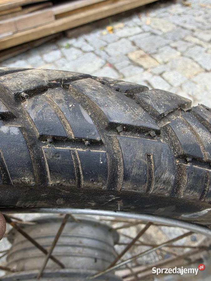 Opony do motocykla VEE Rubber 23416 43J Małomice sprzedam