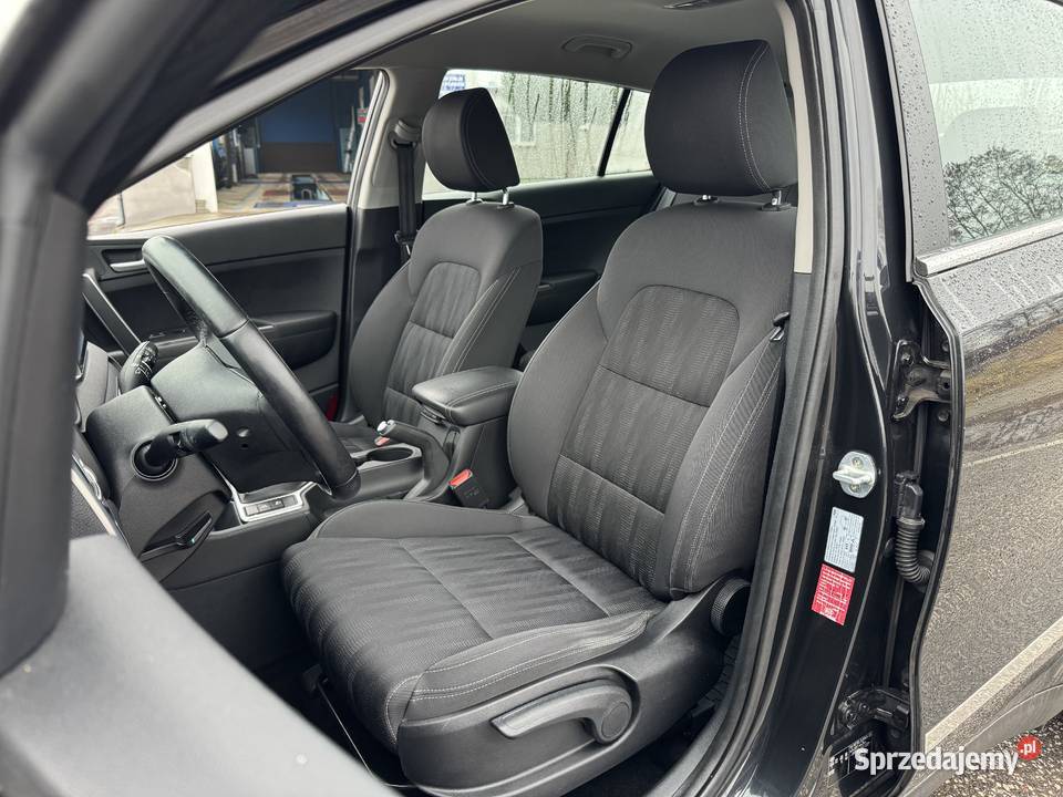 Kia Sportage 16 BENZYNA Klimatyzacja Nawigacja relingi dachowe Motoryzacja Konin sprzedam